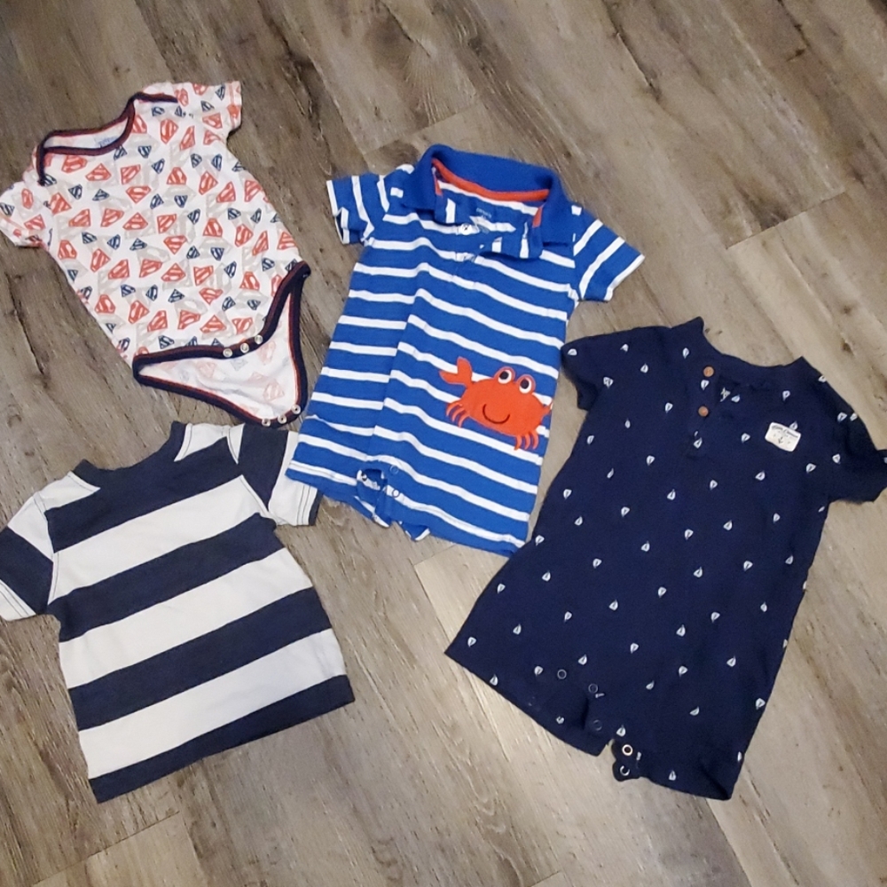 12 Month 4 Piece Lot Bundle Carters, Superman - Picture 1 of 5